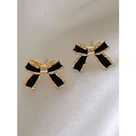 Free People Jewelry - Boho bow earrings #2495